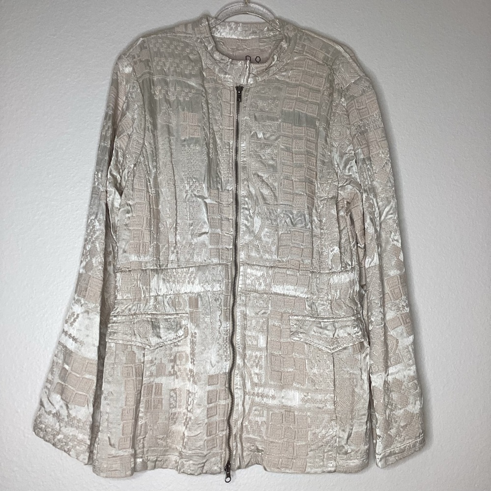 Johnny Was Bordi Satin Jacket Neutral Embroidered Med